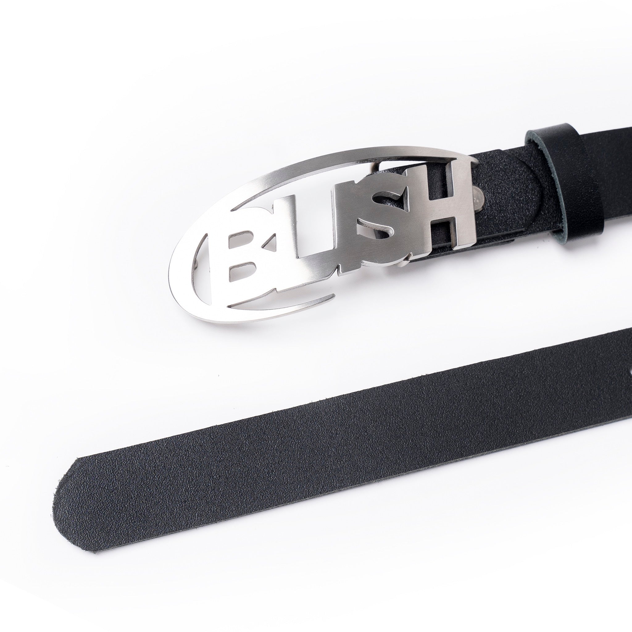 Metal logo belt